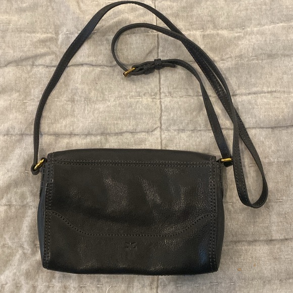 Like new - Frye - Black Leather Cross Body - Picture 2 of 4